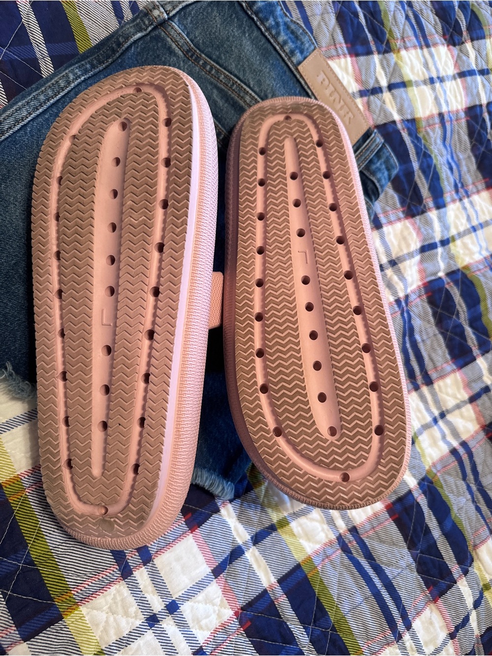 VS PINK Blush Pink Double-Strap Slide Sandals - Picture 4 of 5